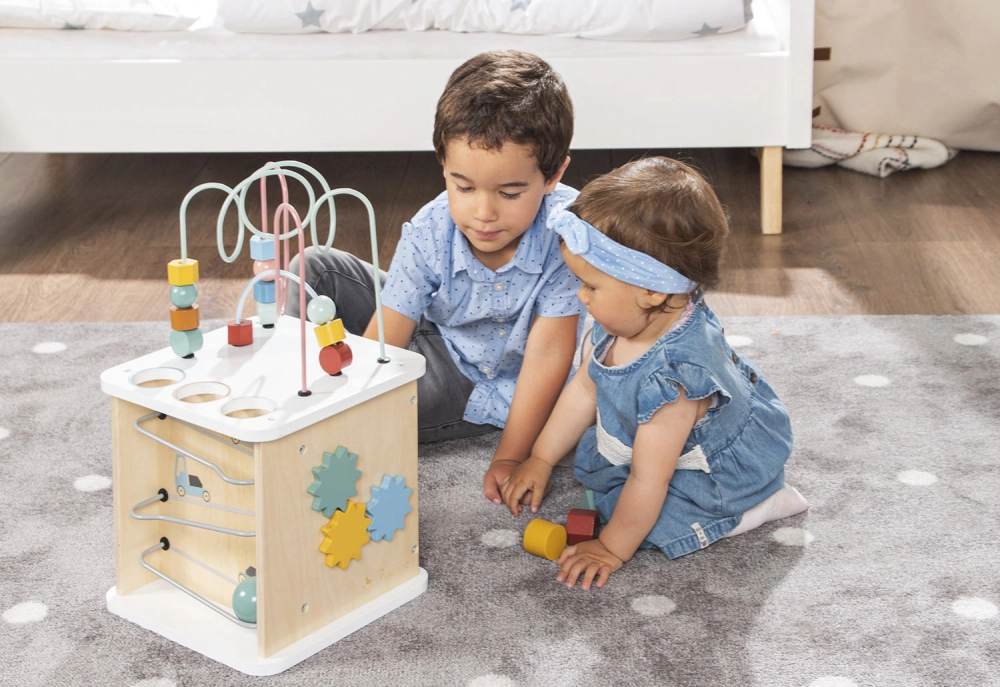 Cube d'activités Pinolino Sanna