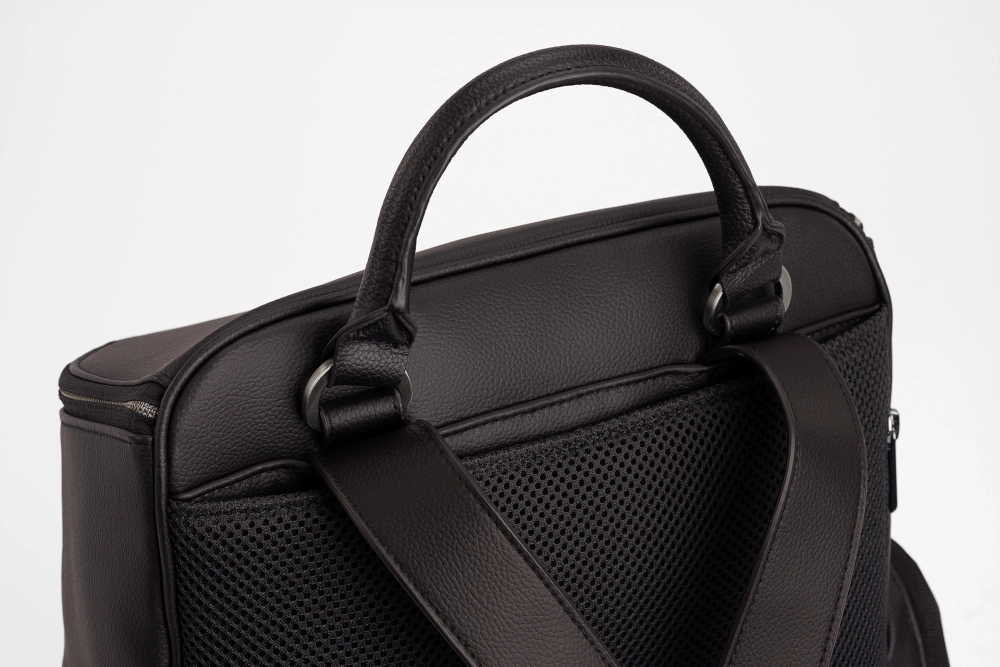 Sac à Langer Nuna Essential Bag - Caviar