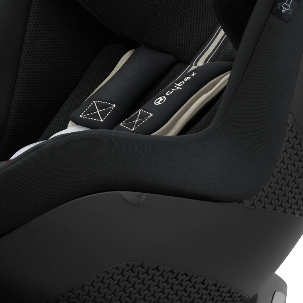 Siege Auto 61-105cm Cybex Sirona Gi i-Size avec base incluse - Magic Black