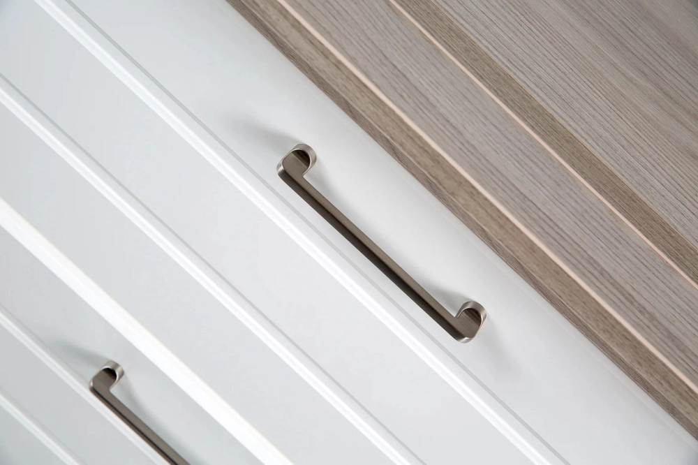 Chambre Roba Felicia (Commode 3 Tiroirs) - Blanc / Luna elm